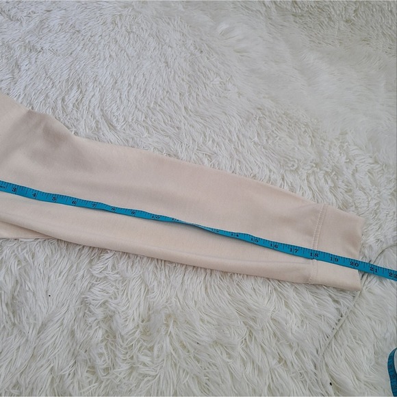 Rae Dunn Hope Gallery Oversized Sweatshirt And Pouch Set NWT M - Picture 11 of 14